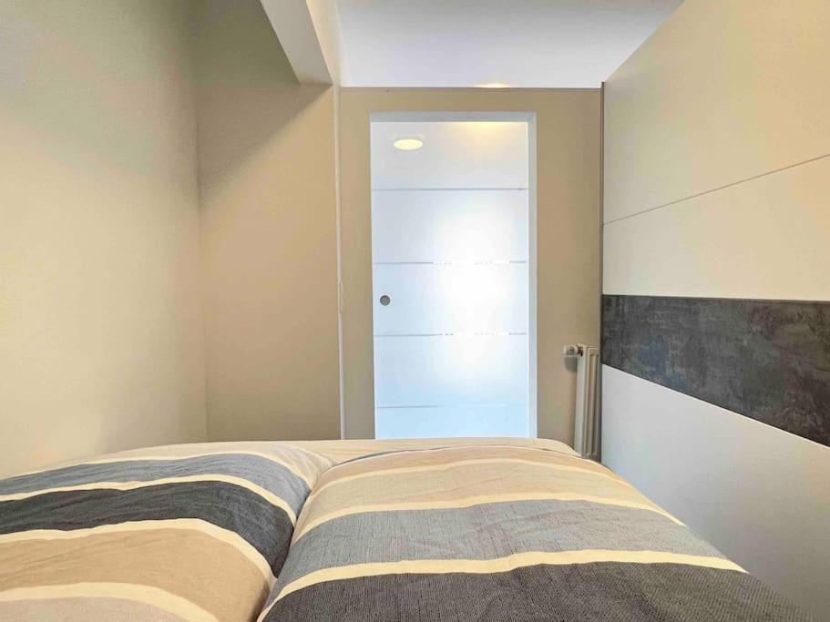 Beste Lage - Altstadt City Dusseldorf - 1,5 Zimmer Apartment Bagian luar foto
