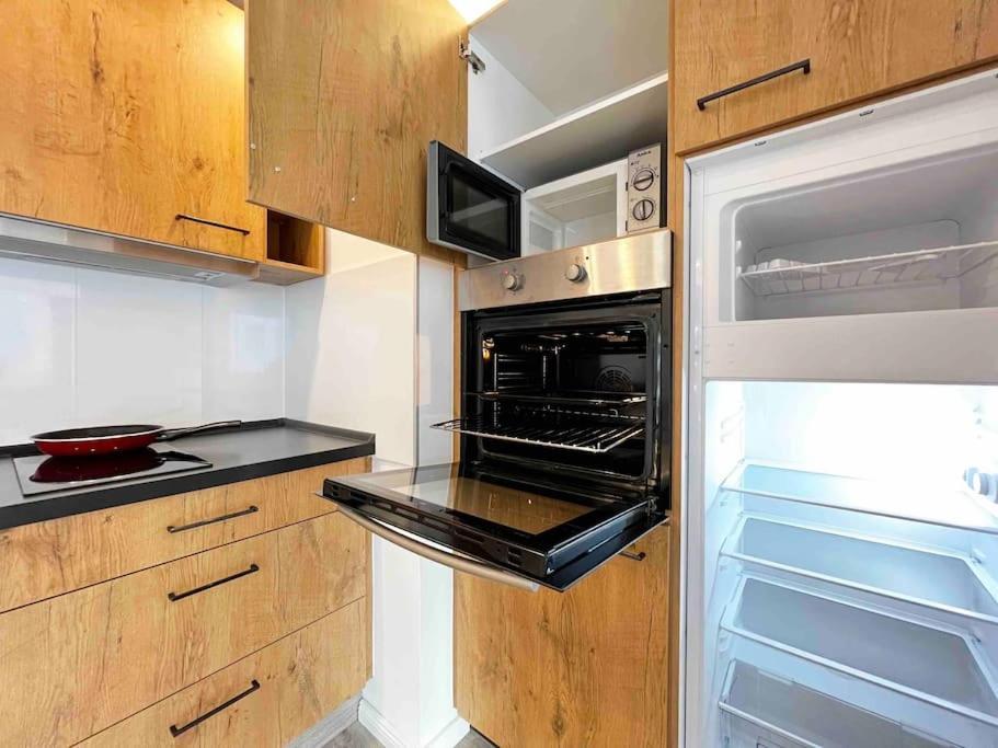 Beste Lage - Altstadt City Dusseldorf - 1,5 Zimmer Apartment Bagian luar foto
